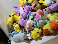 Partij pluche poke mo n 33 stuks - afbeelding 6 van  7