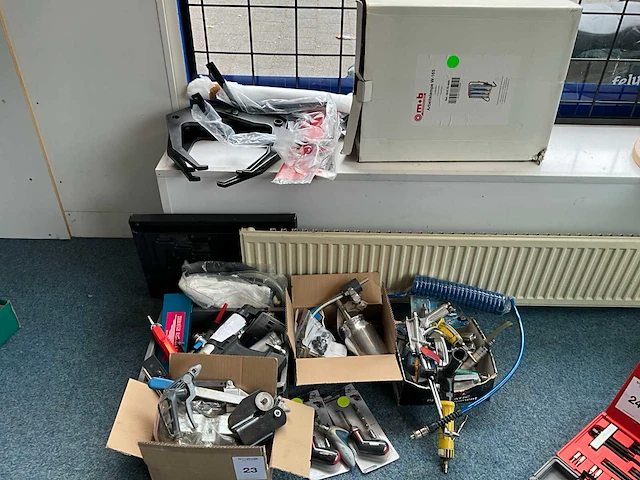 Partij pneumatisch gereedschap - afbeelding 2 van  8