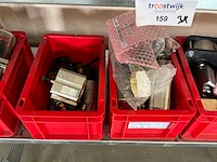 Partij pneumatische onderdelen & cilinders - afbeelding 7 van  8