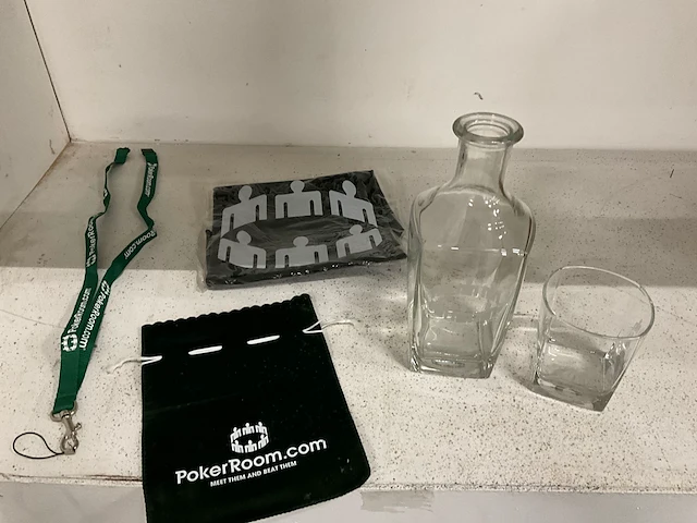 Partij pokerroom speelkaarten en toebehoren circa (1000x) - afbeelding 2 van  8