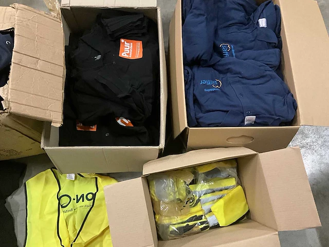 Partij polo’s en tassen - afbeelding 4 van  6