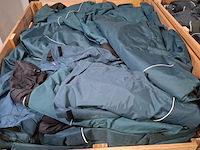 Partij poloshirts en jassen - afbeelding 2 van  5