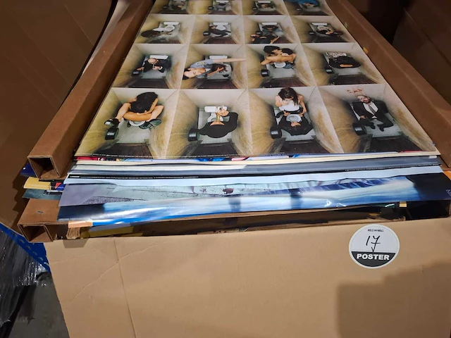 Partij posters, restanten, 3 pallets. - afbeelding 17 van  20