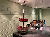 Partij potten diverse kleuren en (bloem)decoratie - afbeelding 3 van  10