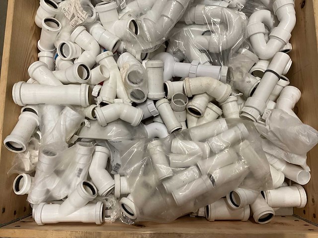 Partij pp hulpstukken - afbeelding 2 van  3