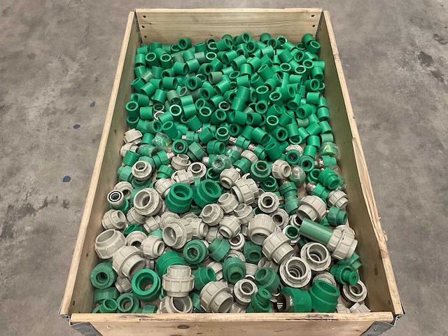 Partij pp(-r) hulpstukken - afbeelding 1 van  3