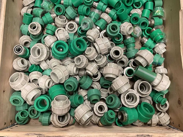 Partij pp(-r) hulpstukken - afbeelding 2 van  3