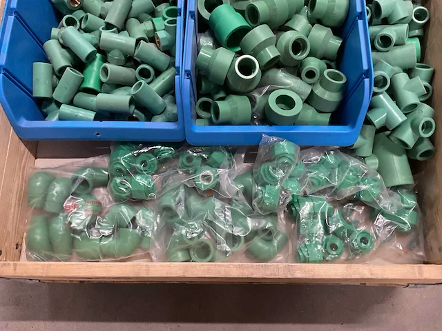 Partij pp-r(ct) hulpstukken - afbeelding 2 van  4