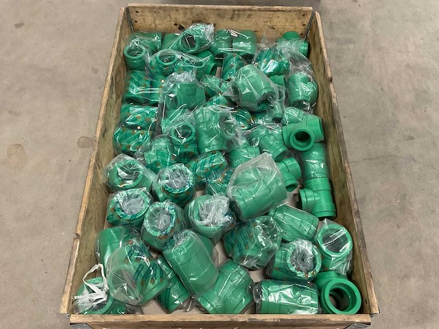 Partij pp-r(ct) hulpstukken - afbeelding 1 van  3