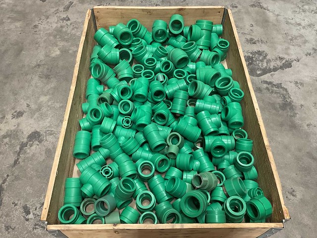 Partij pp-r(ct) hulpstukken - afbeelding 1 van  3