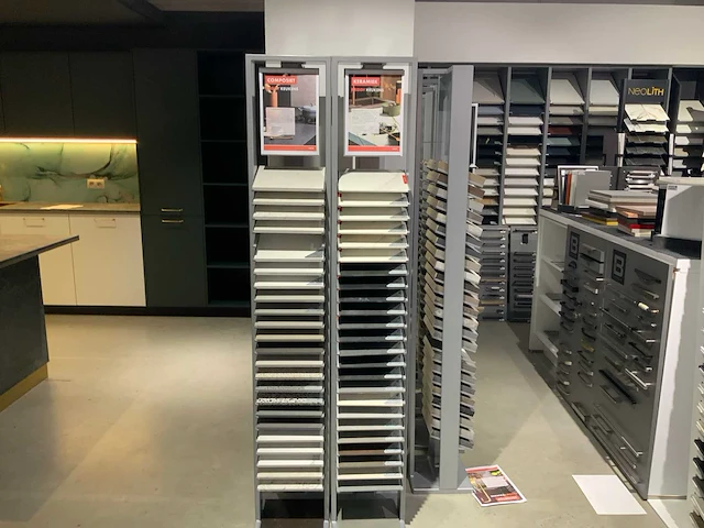 Partij presentatie rekken - afbeelding 2 van  8