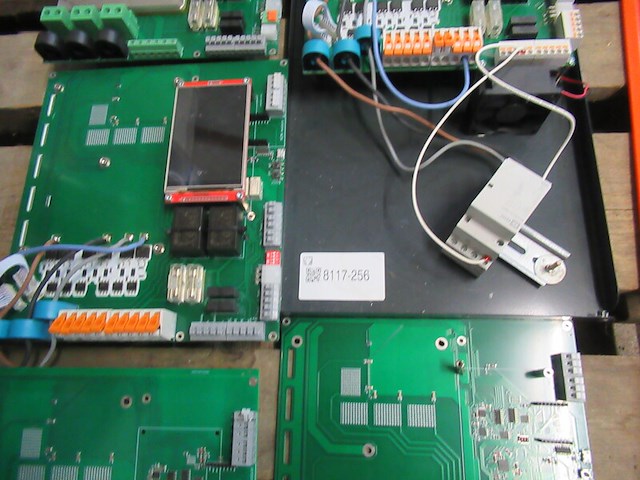 Partij printplaten - afbeelding 2 van  2