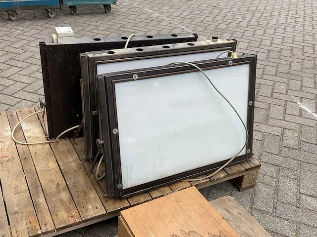 Partij procesapparatuur en divers - afbeelding 13 van  13