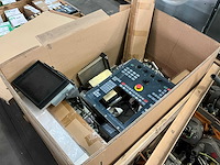 Partij procesapparatuur en installatiemateriaal - afbeelding 1 van  5