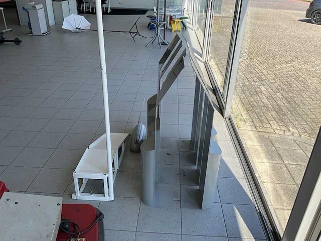 Partij promotie materialen - afbeelding 6 van  6