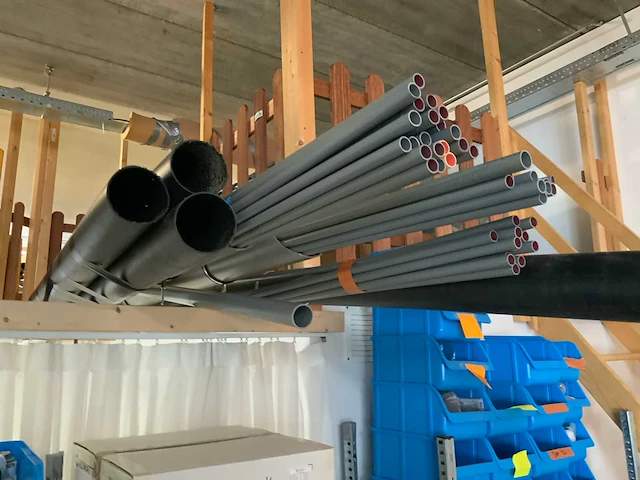 Partij pvc, cv installatiebuizen en elektrabuizen - afbeelding 5 van  15