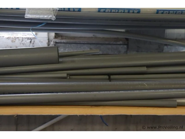Partij pvc, diverse afmetingen/diktes - afbeelding 2 van  6
