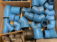 Partij pvc hulpstukken - afbeelding 3 van  6