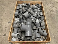 Partij pvc hulpstukken