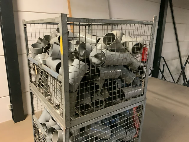 Partij pvc koppelingen - afbeelding 2 van  3