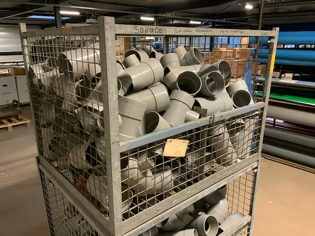 Partij pvc koppelingen - afbeelding 3 van  3