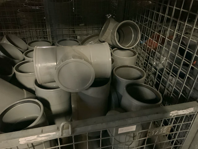 Partij pvc koppelingen - afbeelding 3 van  3