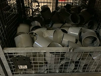 Partij pvc koppelingen - afbeelding 2 van  3