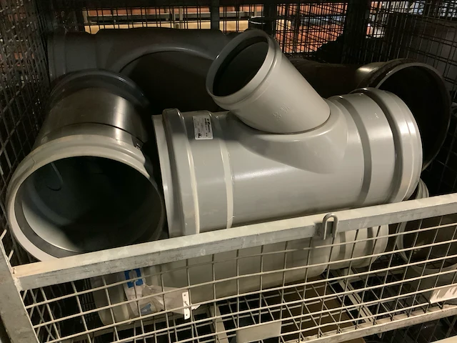 Partij pvc koppelingen - afbeelding 3 van  3