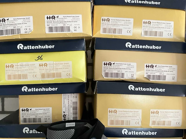 Partij rattenhuber orthopedische schoenen - diverse maten - afbeelding 2 van  3