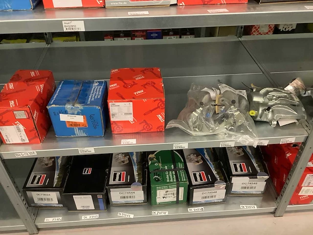 Partij remklauwen - afbeelding 14 van  19