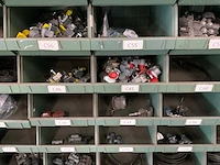 Partij remkrachtverdelers, luchtleidingen en luchtkoppelingen - afbeelding 4 van  33