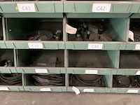 Partij remkrachtverdelers, luchtleidingen en luchtkoppelingen - afbeelding 10 van  33