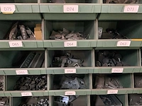 Partij remkrachtverdelers, luchtleidingen en luchtkoppelingen - afbeelding 19 van  33