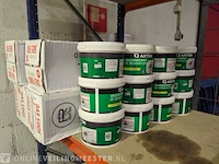 Partij renovlies en lijm voor 400m2, wit