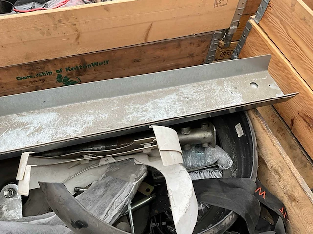 Partij reserveonderdelen voor machines - afbeelding 5 van  12