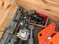 Partij reserveonderdelen voor machines - afbeelding 7 van  7