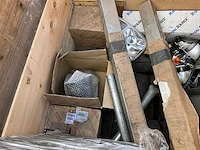 Partij reserveonderdelen voor machines - afbeelding 3 van  9