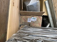 Partij reserveonderdelen voor machines - afbeelding 9 van  9