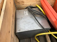 Partij reserveonderdelen voor machines - afbeelding 4 van  7