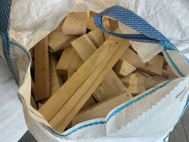 Partij resthout (3 bigbags) - afbeelding 6 van  6