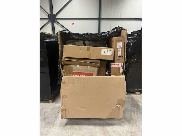 Partij retourgoederen - pc / monitors - 645 items - afbeelding 2 van  3