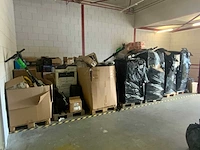 Partij retourgoederen (21 pallets, o.a. televisies en huishoudelijke apparaten)