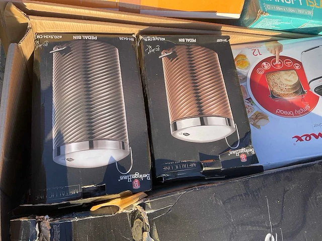 Partij retourgoederen - afbeelding 15 van  54