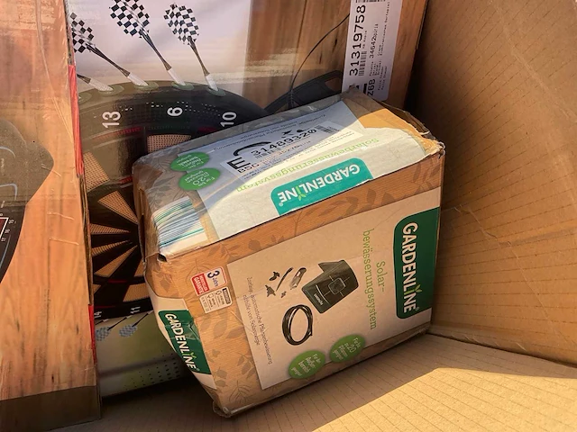 Partij retourgoederen - afbeelding 33 van  54