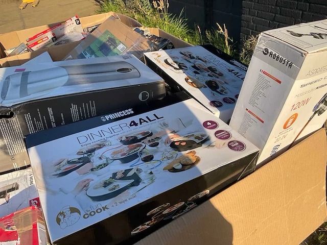 Partij retourgoederen - afbeelding 47 van  54