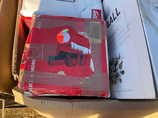 Partij retourgoederen - afbeelding 48 van  54