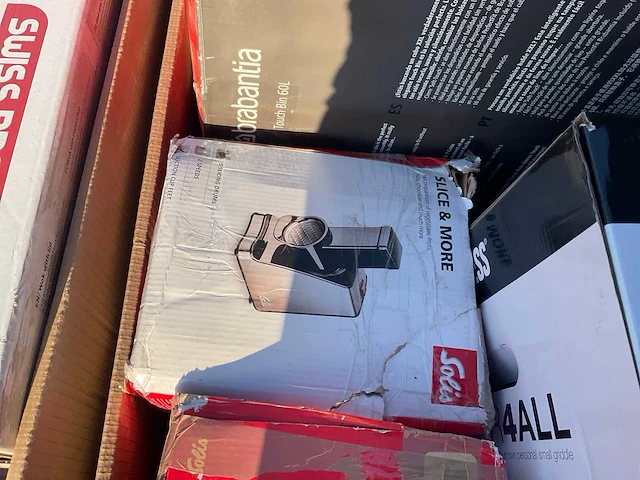 Partij retourgoederen - afbeelding 49 van  54