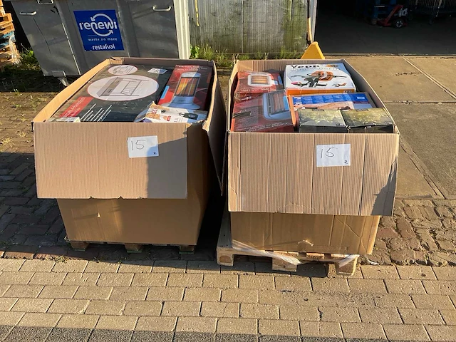 Partij retourgoederen - afbeelding 11 van  18