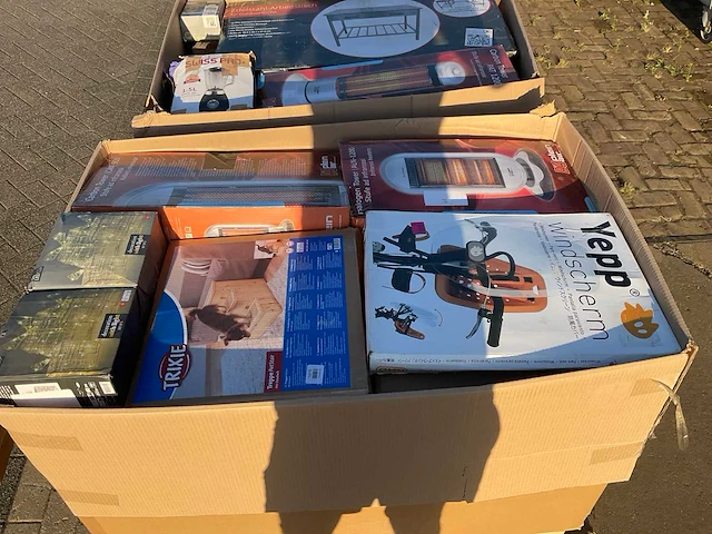 Partij retourgoederen - afbeelding 17 van  18