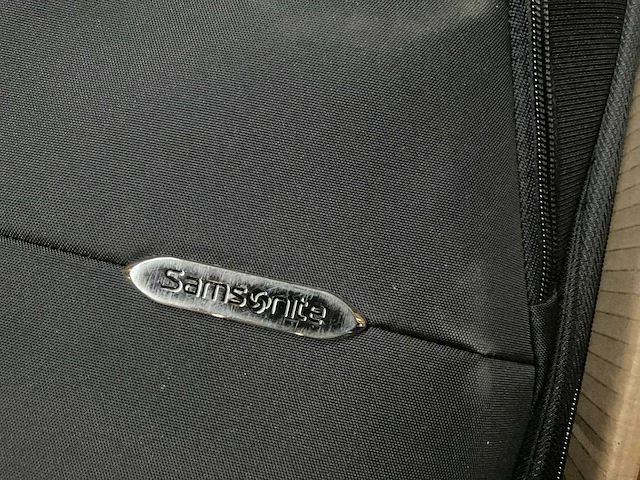 Partij retourgoederen - afbeelding 11 van  31